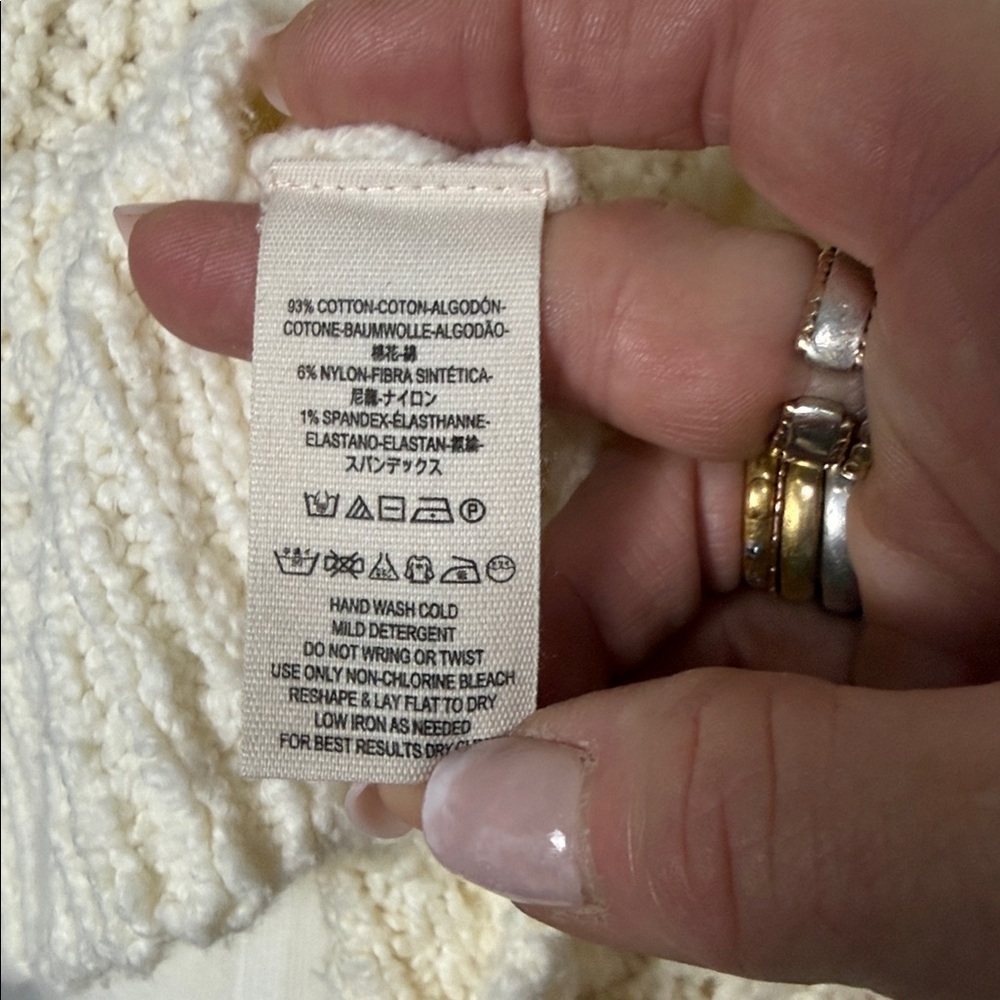 Free People Cream Knit Sky Scrapper Hi Low Cowlneck Sweater Size Small - Picture 7 of 8